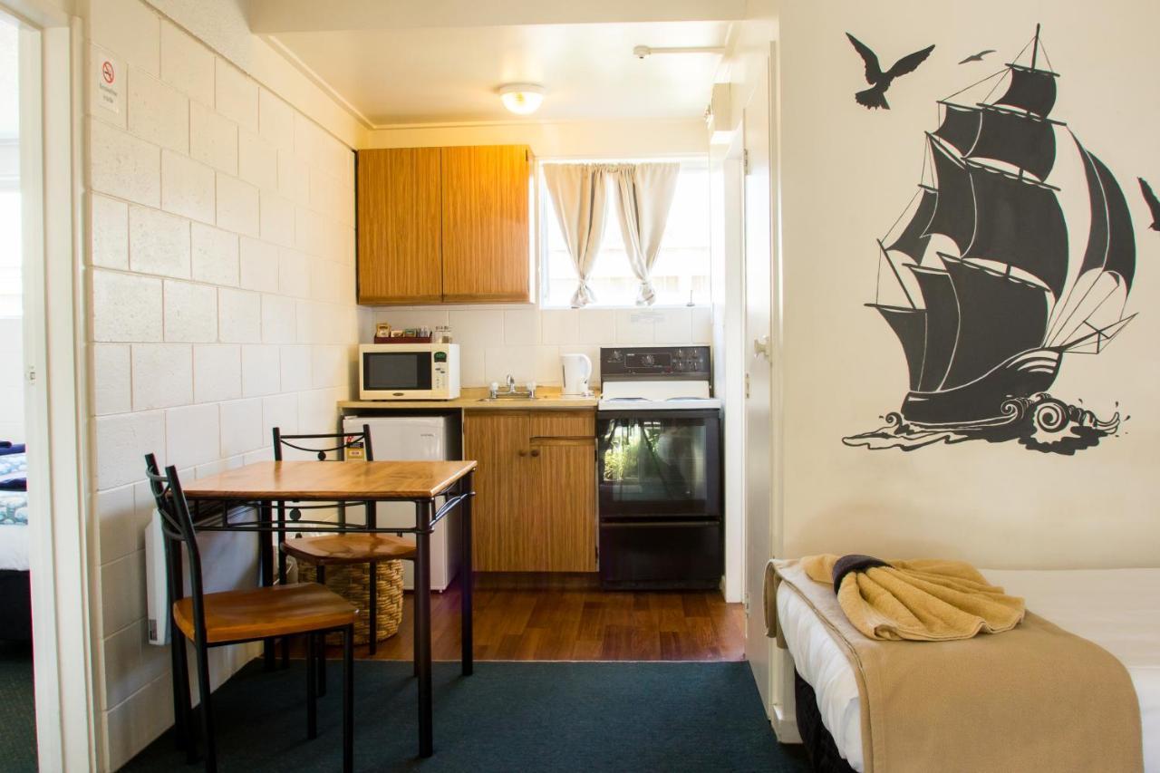 Alpha Motor Inn Palmerston North Kültér fotó