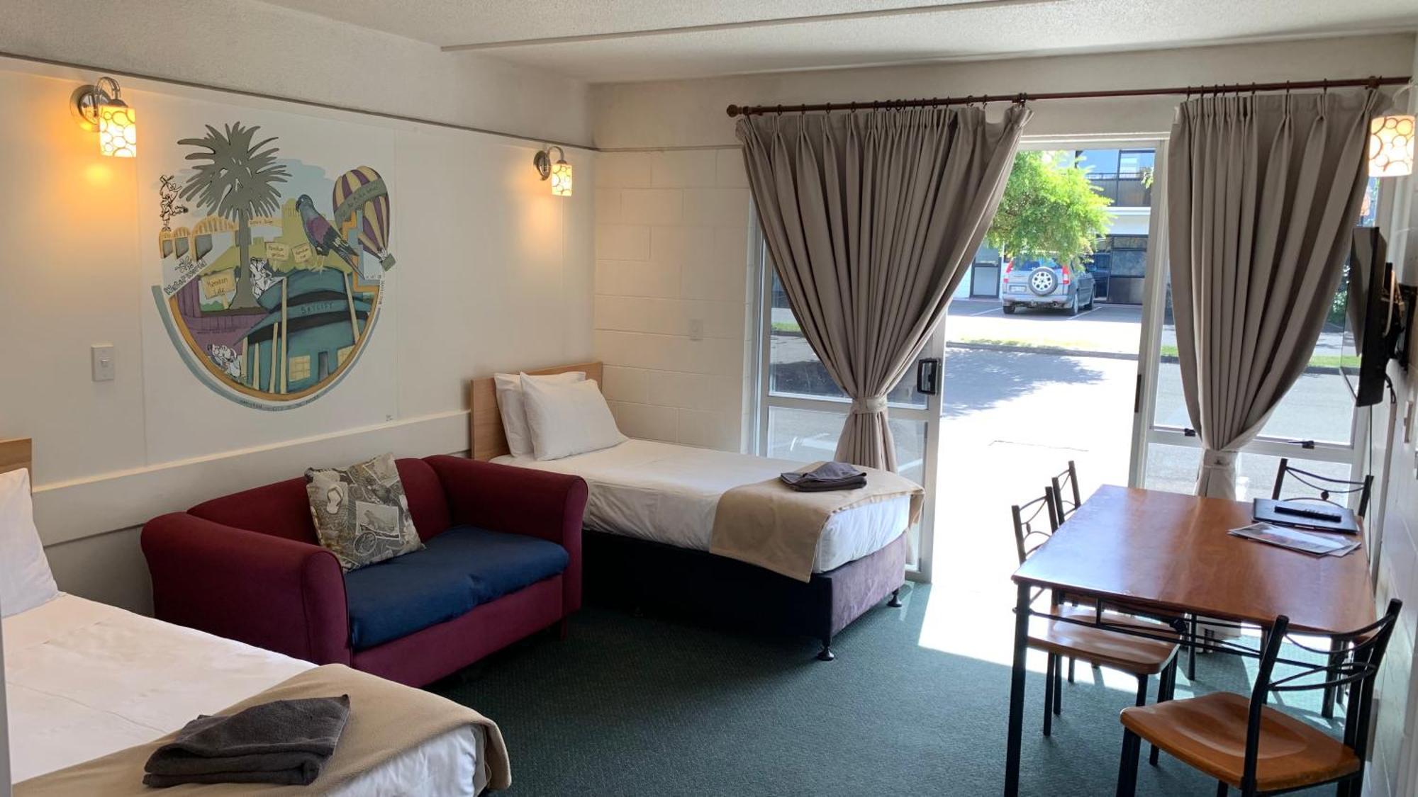 Alpha Motor Inn Palmerston North Kültér fotó