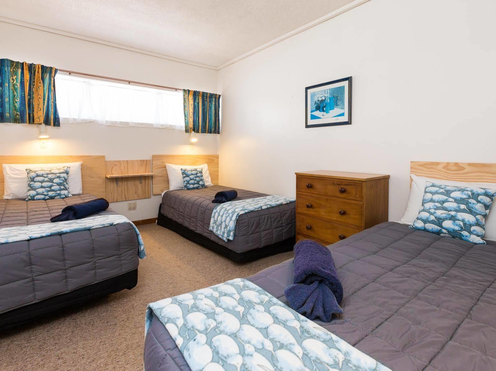 Alpha Motor Inn Palmerston North Kültér fotó